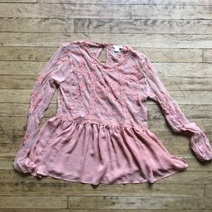 Salmon/Pink Lace Top
